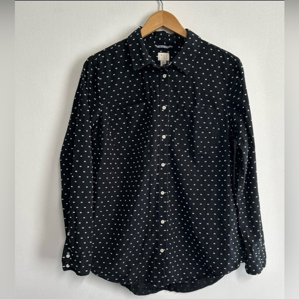 A New Day Women’s XL Button Shirt Textured‎ Dots Cotton Long Sleeve Artsy